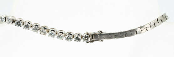 Classic Diamond-Necklace - photo 4 Classic Diamond-Necklace - photo 4