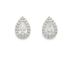 Classic Diamond-Ear Studs