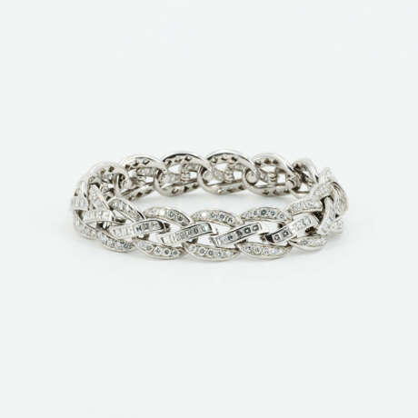 Opulent Diamond Necklace and Bracelet - photo 4