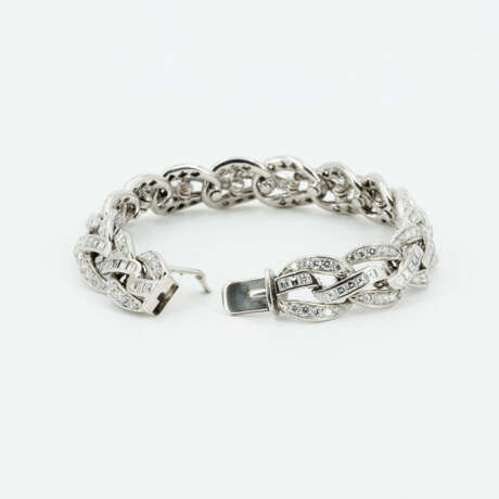 Opulent Diamond Necklace and Bracelet - photo 7