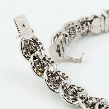Opulent Diamond Necklace and Bracelet - photo 8