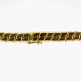 Solitaire Curb Chain Necklace - фото 3