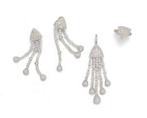 Exceptional Diamond-Set: Ear Jewellery, Ring and Pendant