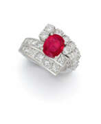 Gübelin. Burma Ruby-Diamond-Ring