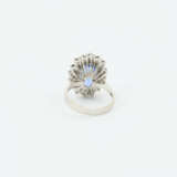 Sri Lanka Sapphire-Diamond-Entourage Ring - photo 3