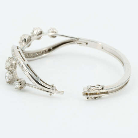 Classic Diamond-Bangle - photo 5 Classic Diamond-Bangle - photo 5
