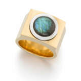 Modern Labradorite Ring - фото 1