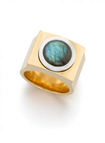 Modern Labradorite Ring - фото 1 Modern Labradorite Ring - фото 1