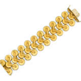 Retro-Gold-Bracelet - photo 1