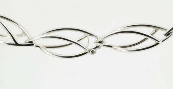 Modern Tahitian Pearl and Diamond-Necklace - photo 3 Modern Tahitian Pearl and Diamond-Necklace - photo 3