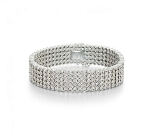 Elegant Diamond-Bracelet - photo 1