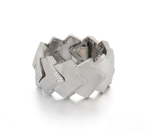 Striking Diamond-Bracelet - фото 1 Striking Diamond-Bracelet - фото 1