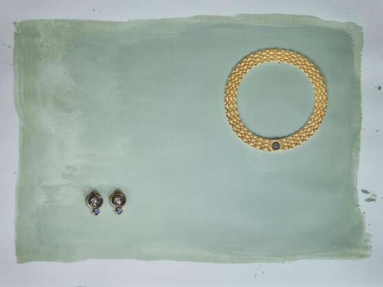 Antique Coin-Sapphire-Diamond-Ear-Clip-Ons - photo 5 Antique Coin-Sapphire-Diamond-Ear-Clip-Ons - photo 5