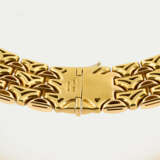 Sleek Coin-Necklace - photo 4