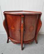 Aperçu. Corner cabinet with inlays