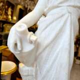 Young woman with jug Carrara marble signed Bonnal early 20th century Marble 19th century - photo 12
