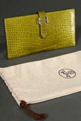 Hermès "Béarn Soufflet" Brieftasche aus hellgrünem…