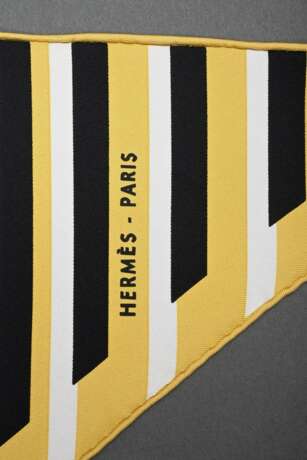 Hermès Seiden Dreieckstuch "H Au Galopp" in gold/s… - Foto 4