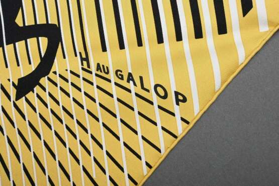 Hermès Seiden Dreieckstuch "H Au Galopp" in gold/s… - Foto 5