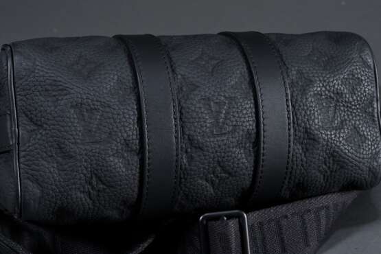 Louis Vuitton "Keepall 25" Tasche in schwarzem Tau… - Foto 3