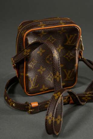 Louis Vuitton Cross Body Bag ‘Mini Danube’ in Mono… - фото 3 Louis Vuitton Cross Body Bag ‘Mini Danube’ in Mono… - фото 3