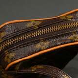 Louis Vuitton Cross Body Bag ‘Mini Danube’ in Mono… - фото 4