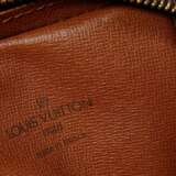 Louis Vuitton Cross Body Bag ‘Mini Danube’ in Mono… - фото 6