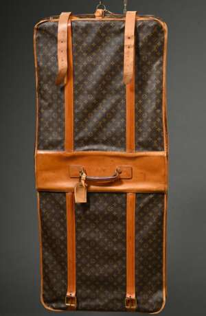 Louis Vuitton garment bag in monogram canvas with … - фото 5 Louis Vuitton garment bag in monogram canvas with … - фото 5