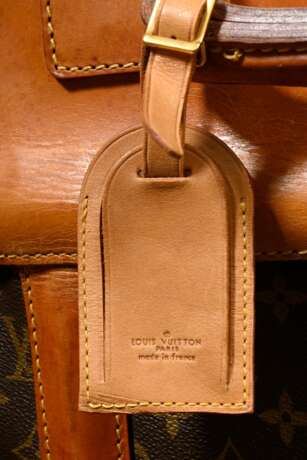 Louis Vuitton garment bag in monogram canvas with … - фото 6 Louis Vuitton garment bag in monogram canvas with … - фото 6