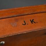 Large brown vintage leather suitcase with embossed… - фото 4