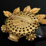 Vintage costume jewellery pin ‘Flower Basket’, cas… - photo 2