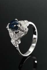 Zarter Weißgold 585 Ring mit rundem Saphir (ca. 0.…