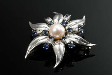 Fein ausgearbeitete Weißgold 750 Blüten Nadel mit …