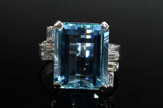 Feiner Weißgold 585 Ring mit Aquamarin im Treppens… - Foto 3