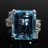 Feiner Weißgold 585 Ring mit Aquamarin im Treppens… - Foto 3