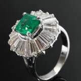 Platin Ring mit Smaragd Carré im Treppenschliff (c… - Foto 1