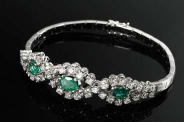 Elegantes satiniertes Weißgold 750 Armband mit 3 S…