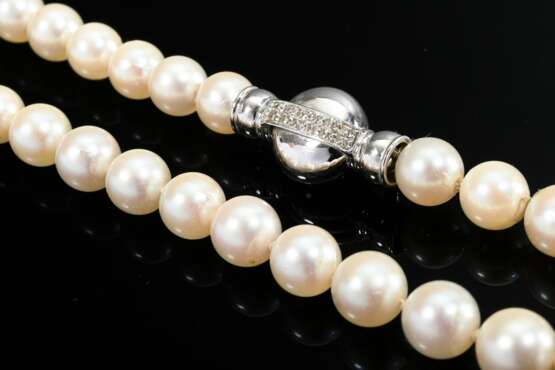 Zuchtperlenkette an Weißgold 585 Brillantschließe … - Foto 2