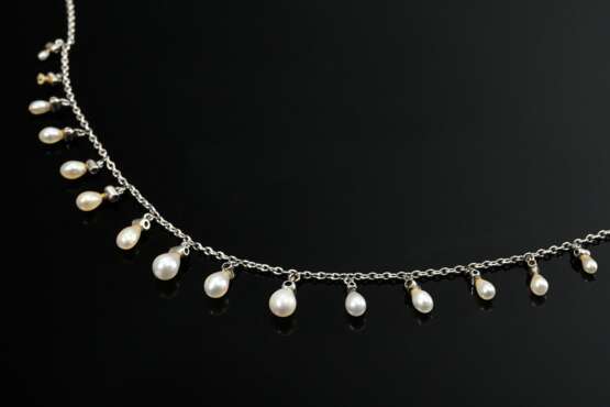 Delicate Art Nouveau platinum necklace with 16 han… - photo 2 Delicate Art Nouveau platinum necklace with 16 han… - photo 2