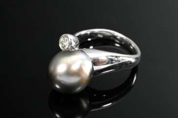 Modern interpretation of a 750 white gold Toi-et-M…