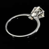 Platinum ring with brilliant solitaire (approx. 1.… - фото 3