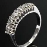 Narrow 750 white gold ring with diamond band (appr… - фото 1