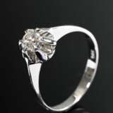 Delicate 585 white gold ring with solitaire diamon… - photo 1