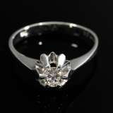 Delicate 585 white gold ring with solitaire diamon… - photo 3