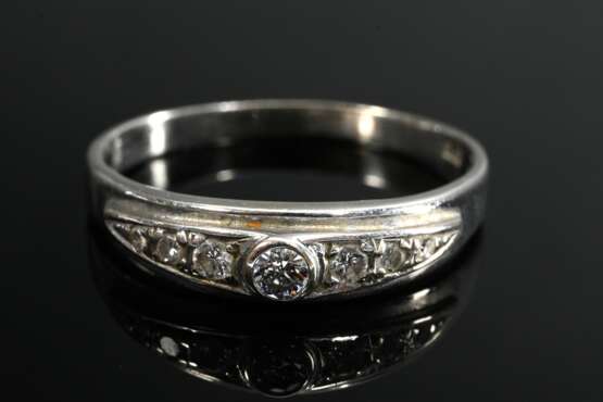 Zarter Weißgold 585 Ring mit Diamantleiste (zus. c… - Foto 3