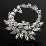 Runde Weißgold 585 Nadel „Blatt“ mit Diamanten im … - Foto 1