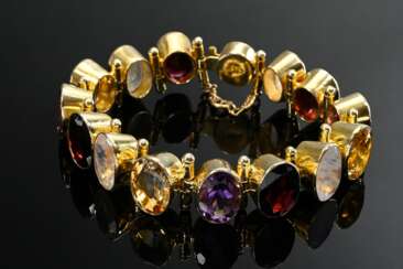 Gold-plated 925 silver bracelet with various facet…