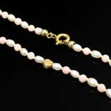 Delicate angel skin coral necklace with small alte… - photo 1