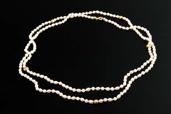 Delicate angel skin coral necklace with small alte… - photo 3 Delicate angel skin coral necklace with small alte… - photo 3