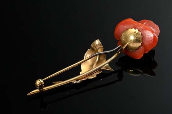 750 yellow gold pin with carved coral ‘rose’, 7.5g… - photo 3 750 yellow gold pin with carved coral ‘rose’, 7.5g… - photo 3
